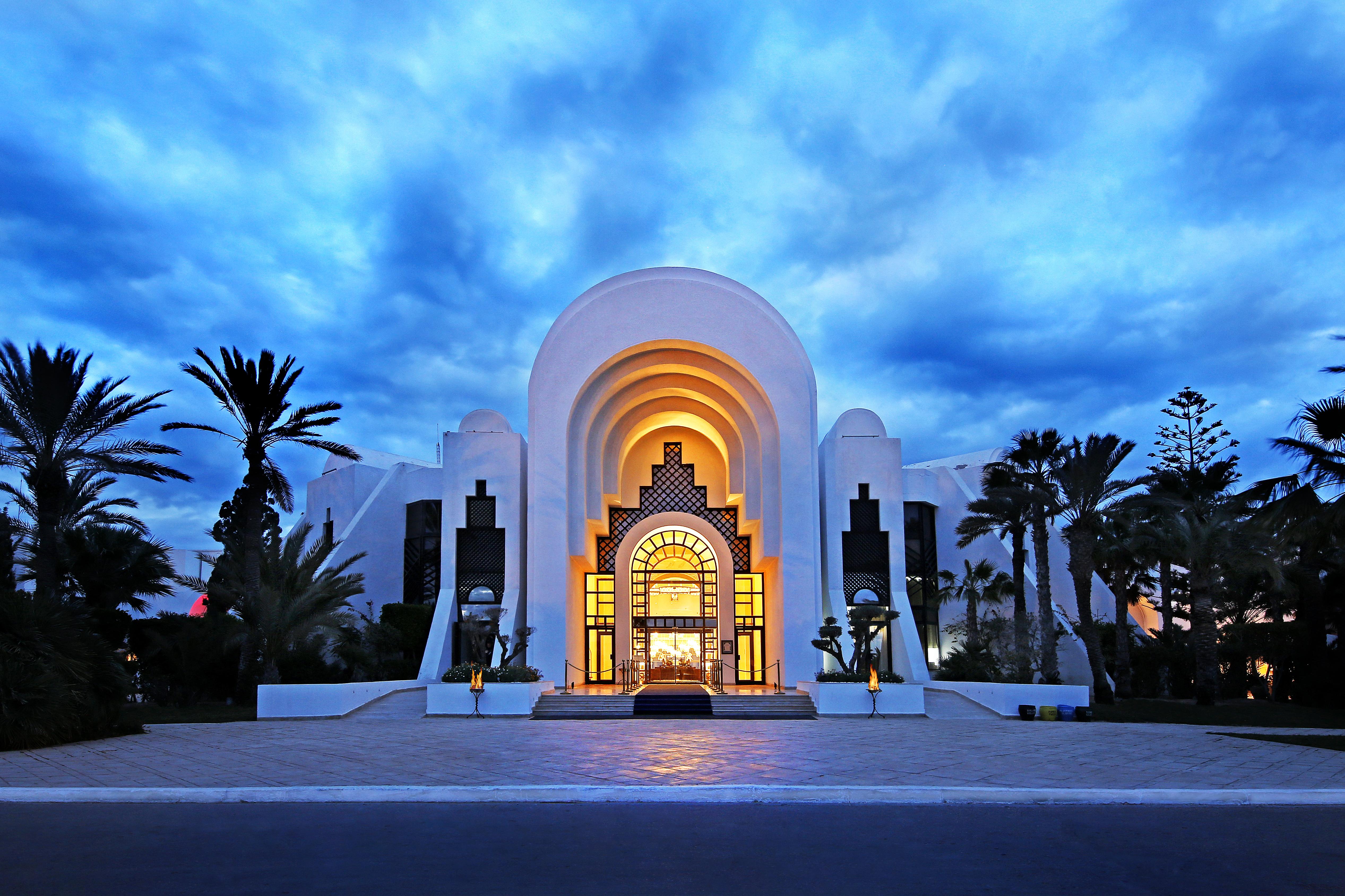 Radisson Blu Palace Resort & Thalasso, Djerba Mezraia Luaran gambar The Royal Mirage Hotel