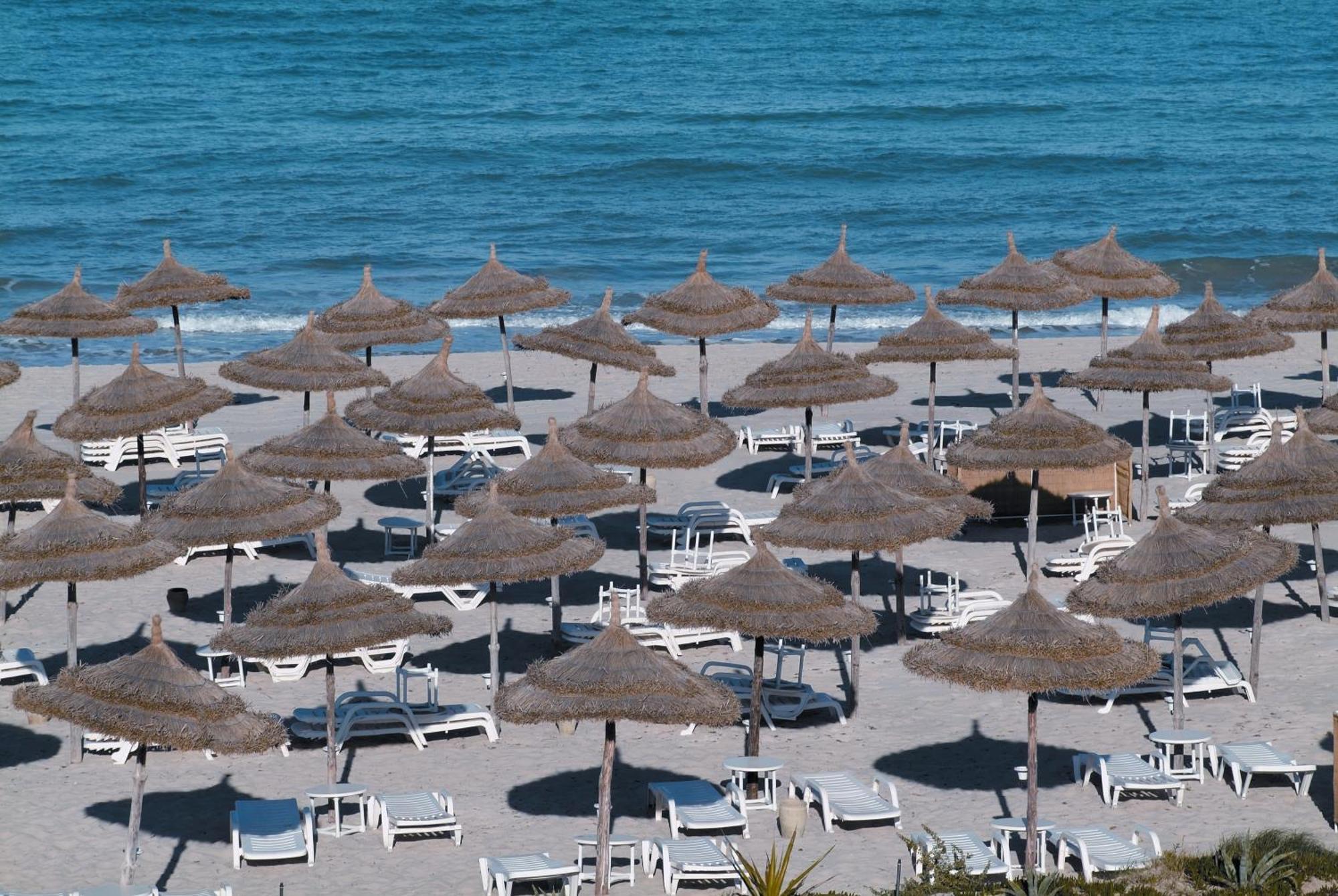 Radisson Blu Palace Resort & Thalasso, Djerba Mezraia Luaran gambar Playa de Sabinillas